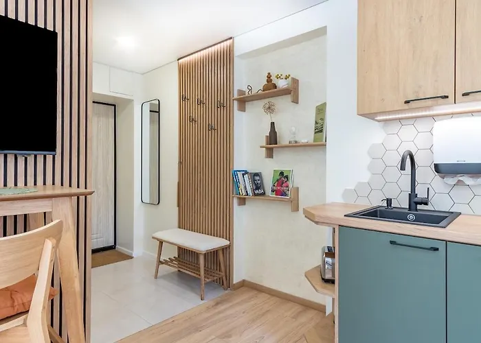 Apartment Designer In The Heart Of The - Free Parking! *